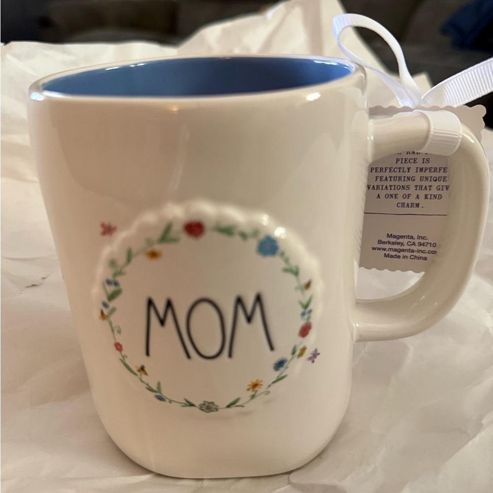 Rae Dunn Cream and Blue Floral 'Mom' Mug
